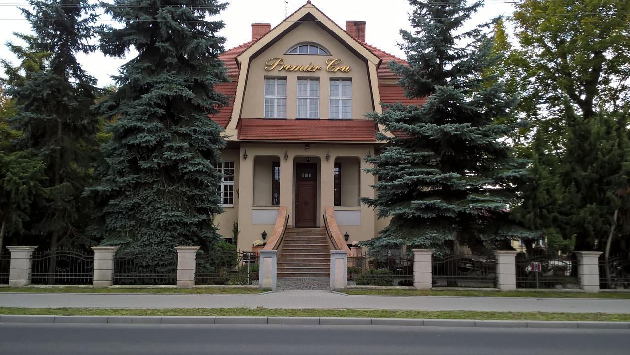 Premier Cru Bed & Breakfast Chojna Exterior photo